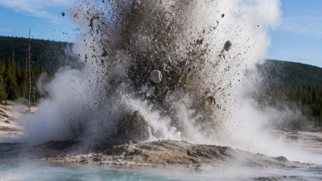 Surprising Hydrothermal Explosion at Yellowstone Sparks New Concerns
